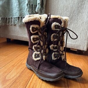 Nine West Brown Faux-Shearling Lace-Up Winter Boots
